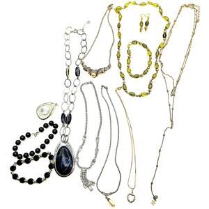 Resellers Vintage Mixed Lot Necklaces Bracelets